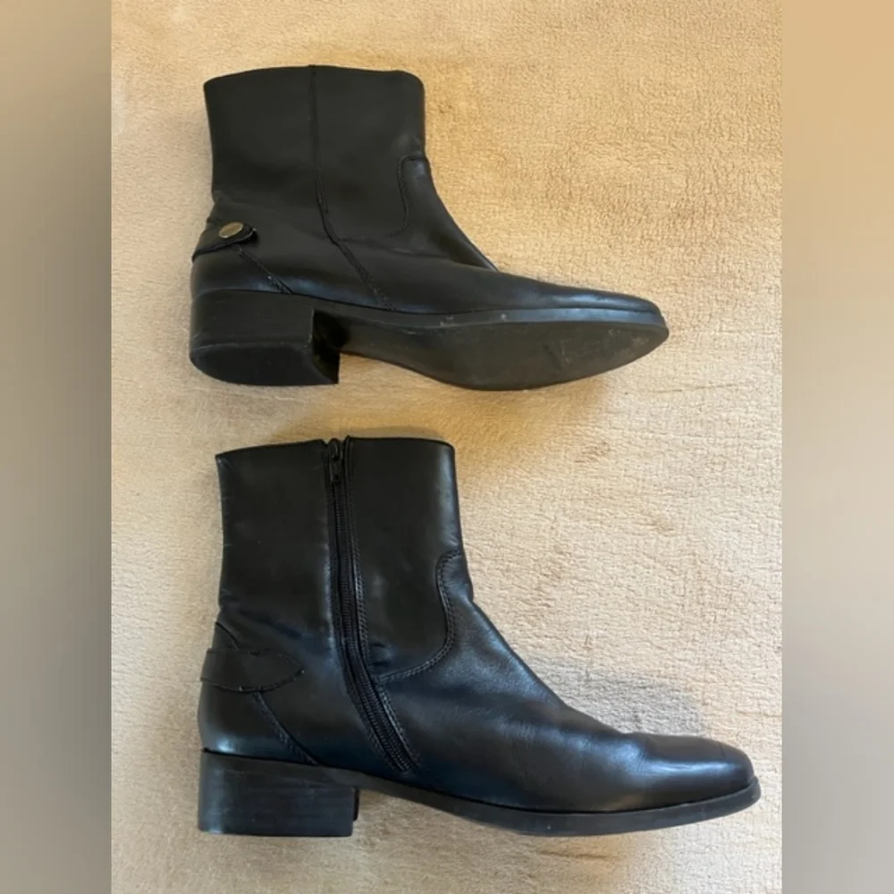 MARC FISCHER leather ankle boots black